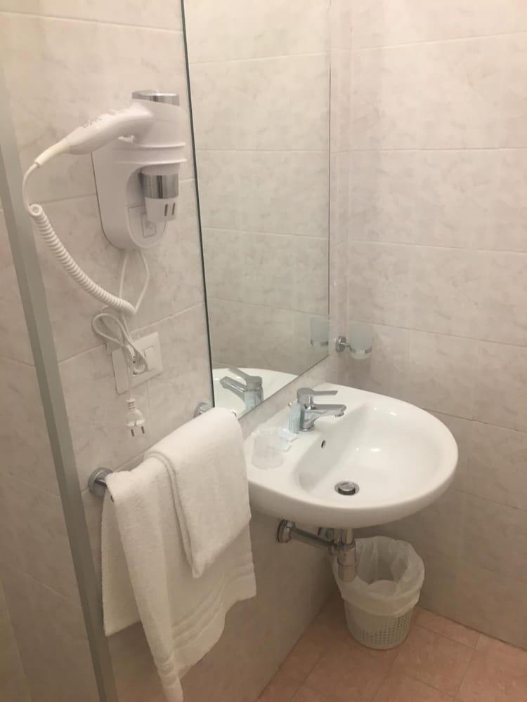 Hotel Costa Verde Кастильончелло Экстерьер фото
